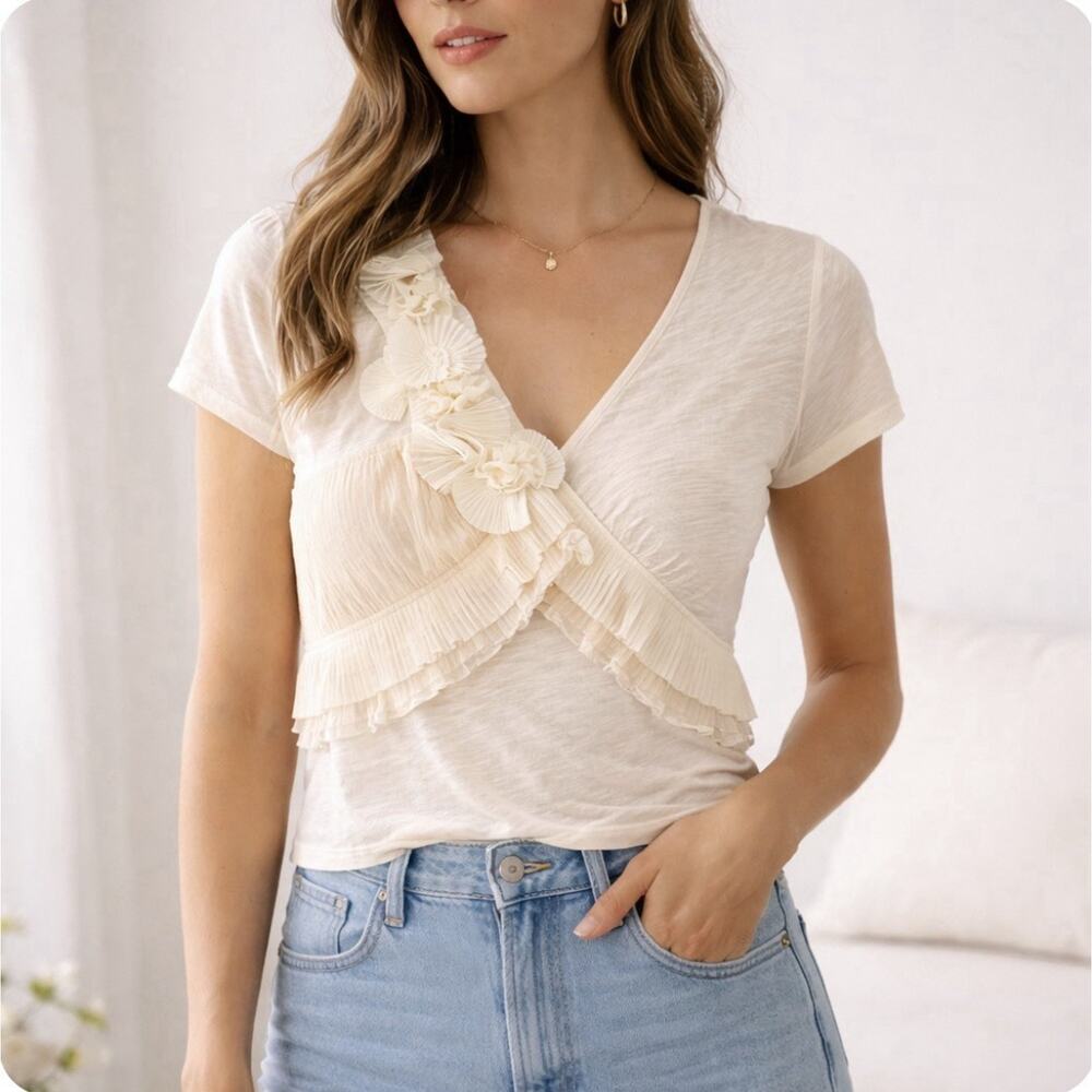 Deletta Anthro Cream Ruffle Layer Flower appliqués Romantic Sheer Soft Blouse L